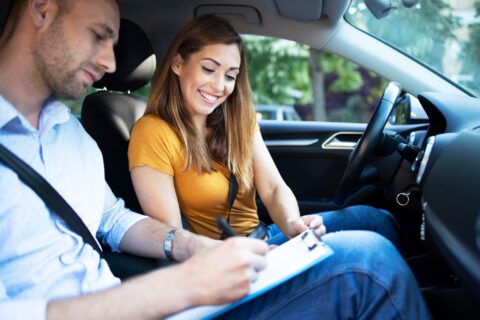Cuida tu Auto en México: Seguro Vehicular y Estrategias Inteligentes de Finanzas