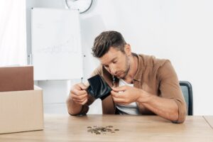 Estrategias para Evitar Créditos Gota a Gota: Protege tu Seguridad Financiera y Actúa con Sabiduría